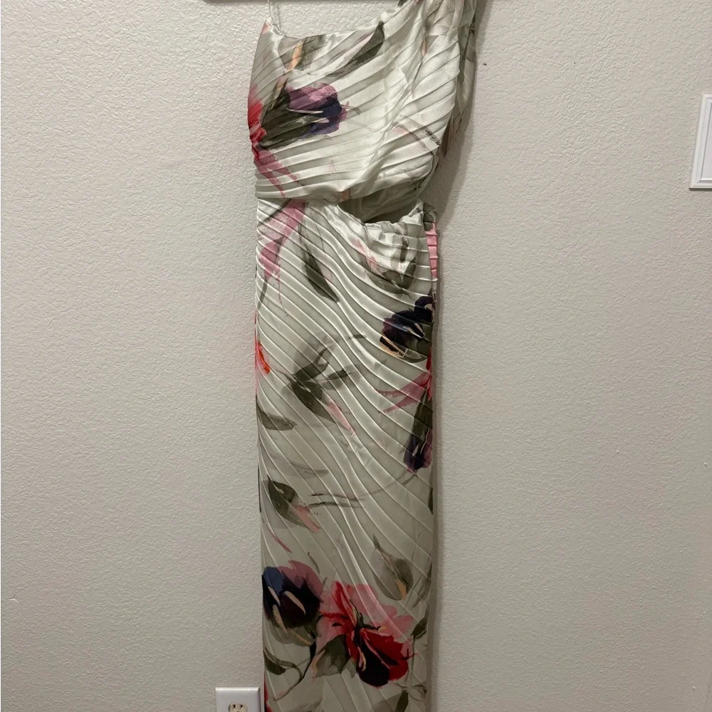 Abercrombie & Fitch “Giselle” Dress Green Floral Pleated One Shoulder Satin